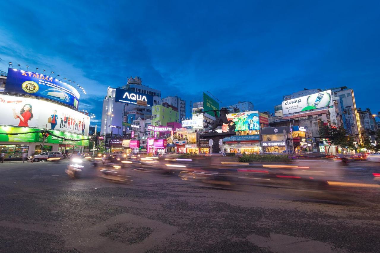Saigon Night Hotel Хошимін Екстер'єр фото